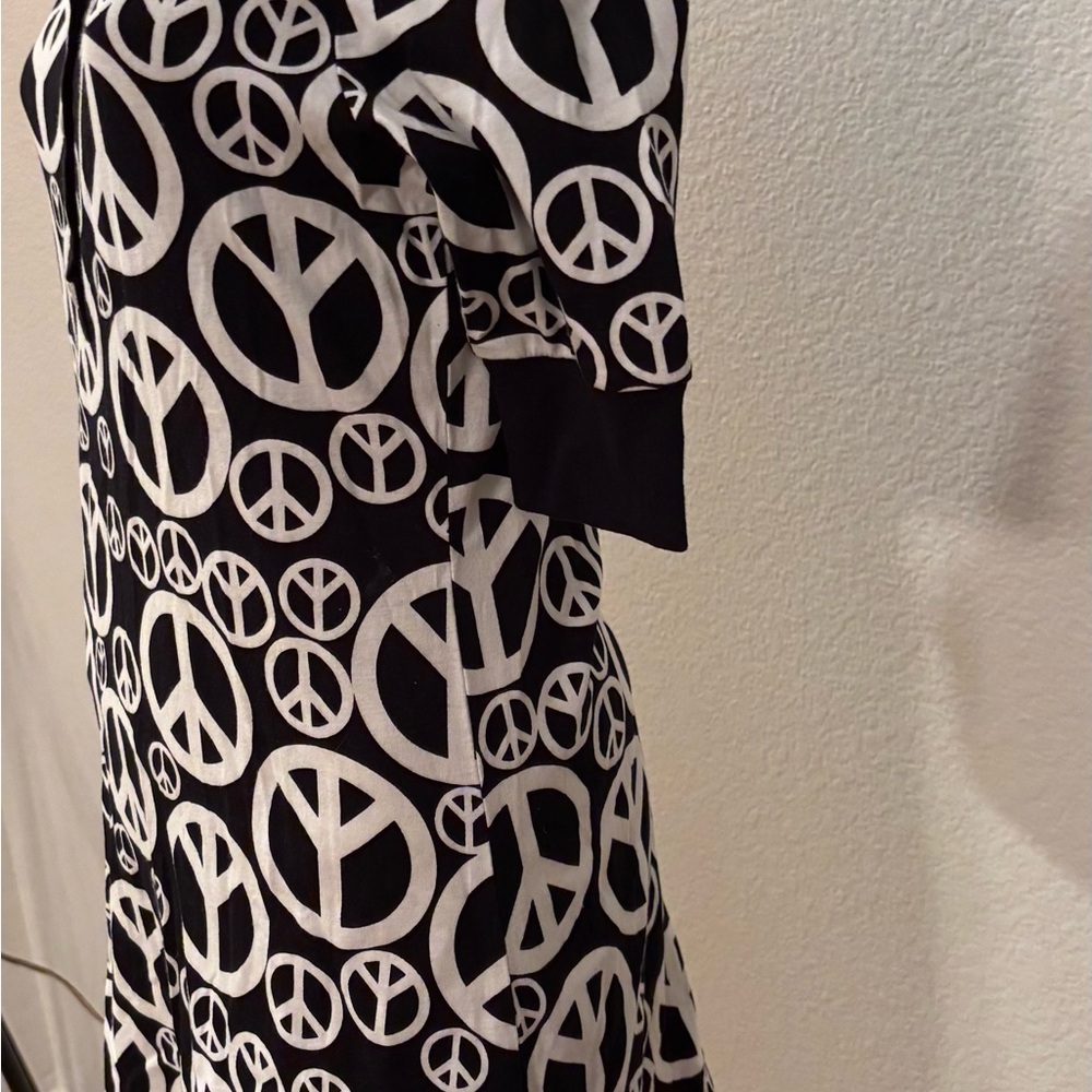 Women’s  Black Peace Sign Dress -NWT-The world needs peace☮️ ❤️‍🔥 Or Sleepwear
